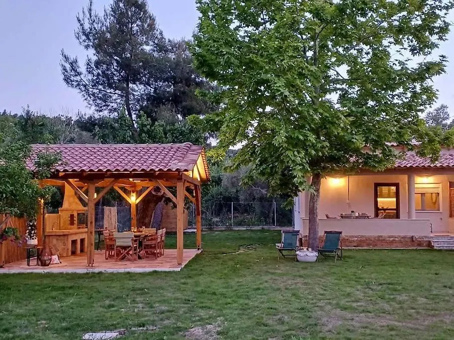 Berry House Nikiti Villa